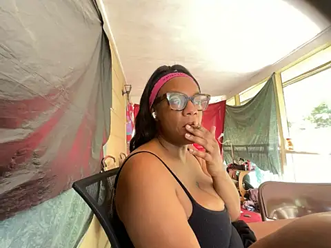 Snapshot of AlexaTheSlut chatting on April 2026 08:35:02 PM AlexaTheSlut online show from April 2026 08:35:02 PM