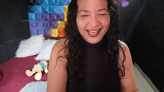 katifoxx online show from March 2026 02:54:01 PM