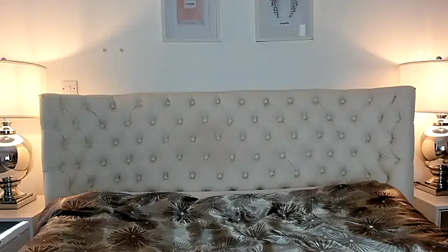 JessicaJames23 online show from February 2026 10:23:01 AM