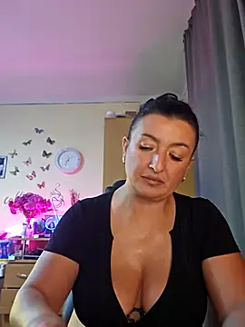 Snapshot of Hotangel75 chatting on September 2025 08:41:02 AM Hotangel75 online show from September 2025 08:41:02 AM