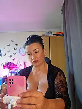 Snapshot of Hotangel75 chatting on October 2025 05:16:02 AM Hotangel75 online show from October 2025 05:16:02 AM