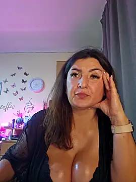 Snapshot of Hotangel75 chatting on October 2025 05:25:01 PM Hotangel75 online show from October 2025 05:25:01 PM