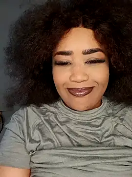 Snapshot of CAMMII_ chatting on February 2025 08:52:01 AM CAMMII online show from February 2025 08:52:01 AM