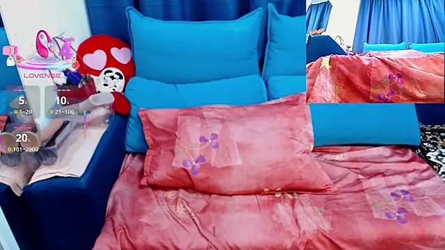 SexyNicolleX online show from April 2026 02:44:02 AM