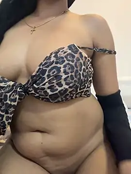 angelwavy online show from March 2026 02:04:02 AM