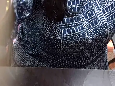 Snapshot of ROSEE_MERRYYYY chatting on January 2025 03:57:01 PM ROSEE MERRYYYY online show from January 2025 03:57:01 PM