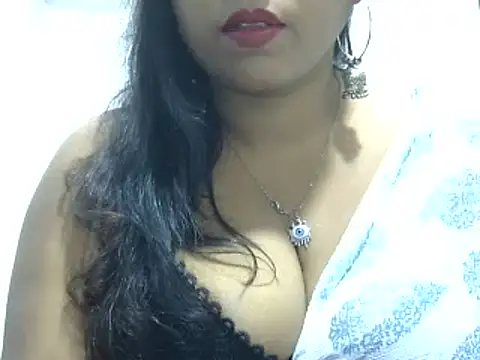 Snapshot of ROSEE_MERRYYYY chatting on March 2025 05:28:01 PM ROSEE MERRYYYY online show from March 2025 05:28:01 PM