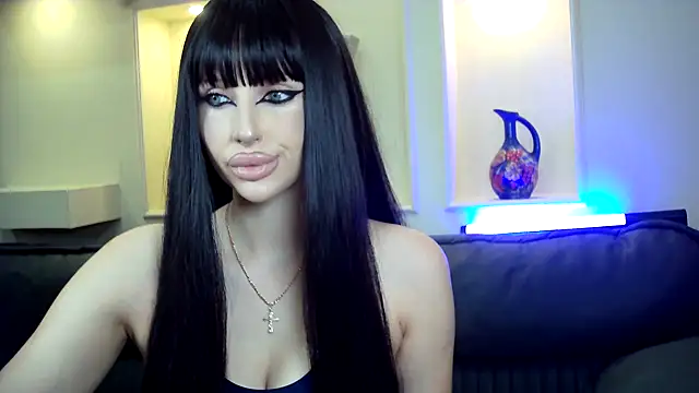 Lady Joli online show from December 2025 09:38:01 AM