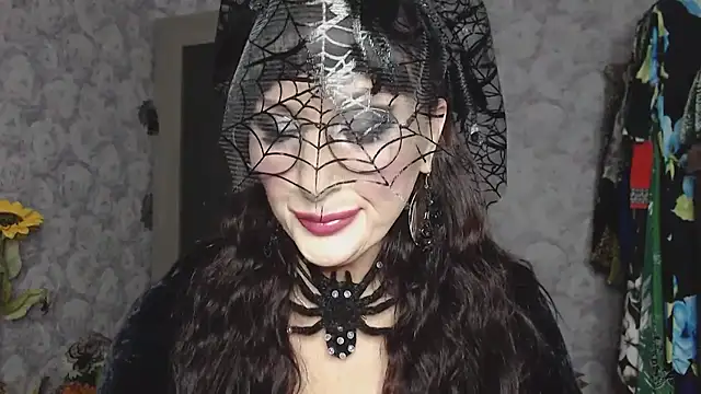 Snapshot of Aziza1 chatting on October 2025 03:24:02 PM Aziza1 online show from October 2025 03:24:02 PM