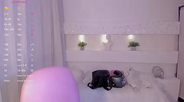 AshleyRoys online show from December 2024 03:35:01 PM