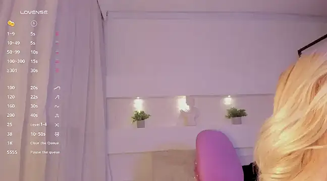 AshleyRoys online show from February 2025 06:38:01 PM