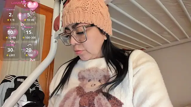 Silver Lovee online show from March 2026 01:27:02 PM