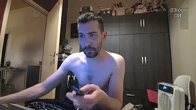 Snapshot of Ethangay chatting on November 2025 03:47:02 PM Ethangay online show from November 2025 03:47:02 PM