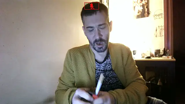 Snapshot of Ethangay chatting on November 2025 12:22:02 PM Ethangay online show from November 2025 12:22:02 PM