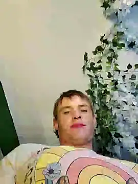 Snapshot of MaddyC6992 chatting on December 2024 01:55:01 PM MaddyC6992 online show from December 2024 01:55:01 PM