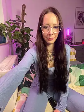 Trixie-Tainted online show from January 2025 12:10:01 PM