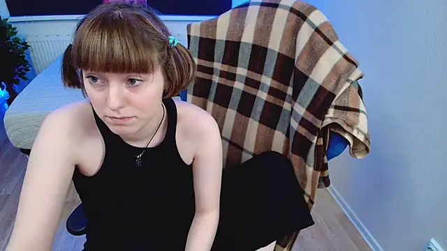 CranberryHot online show from February 2025 03:25:02 AM