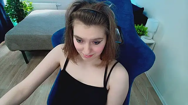 CranberryHot online show from June 2026 10:39:01 AM