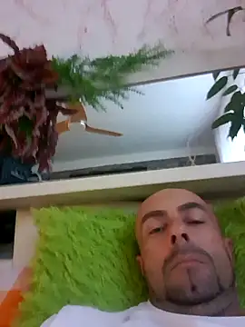 spidrman8 online show from September 2025 06:13:02 AM