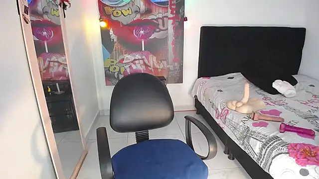 coraline101  online show from February 2026 08:53:01 PM