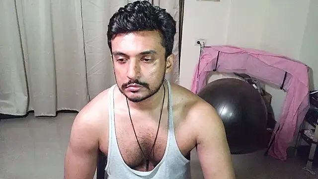 daringcutie online show from August 2026 03:00:01 PM