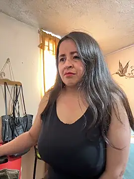 latinfemale online show from February 2026 07:56:02 PM