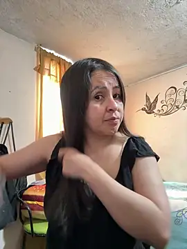 latinfemale online show from February 2026 07:54:01 PM