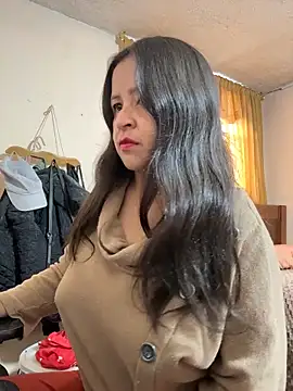 latinfemale online show from March 2026 08:04:02 PM