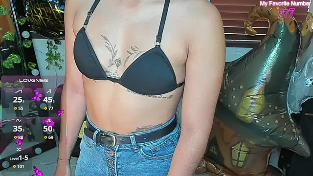 DestinyHills online show from March 2026 12:32:01 PM