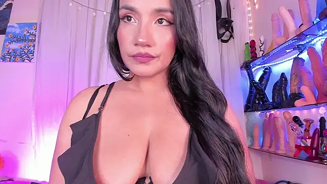 christymilkk online show from December 2024 10:59:02 PM