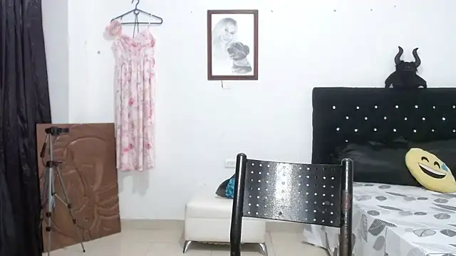 venuz mendoza20 online show from April 2026 01:28:01 PM