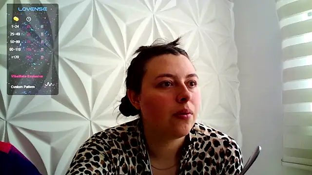 jerryandjessica online show from September 2025 07:39:02 PM