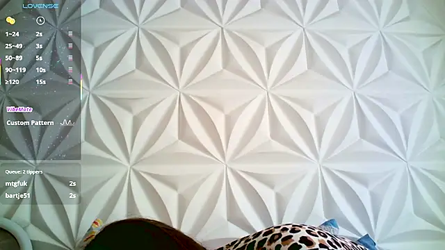 jerryandjessica online show from December 2025 05:10:02 PM