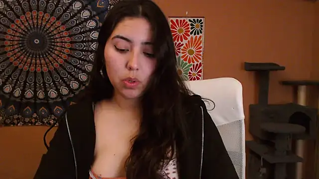 Snapshot of IntimateTales chatting on February 2025 09:26:02 PM IntimateTales online show from February 2025 09:26:02 PM