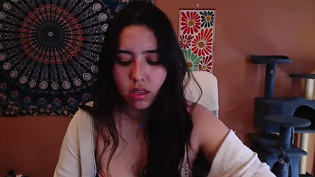 Snapshot of IntimateTales chatting on February 2025 03:38:01 PM IntimateTales online show from February 2025 03:38:01 PM