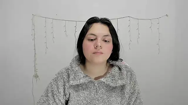 Anal Milky Momma online show from December 2024 04:40:01 PM