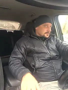 DanielOhCool online show from December 2024 10:07:01 AM