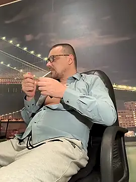 DanielOhCool online show from February 2025 09:23:01 PM