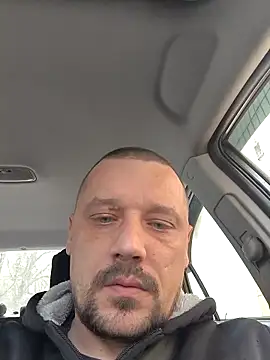 DanielOhCool online show from April 2026 07:45:01 AM