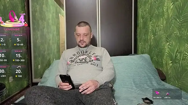 DanielOhCool online show from May 2026 07:14:02 AM