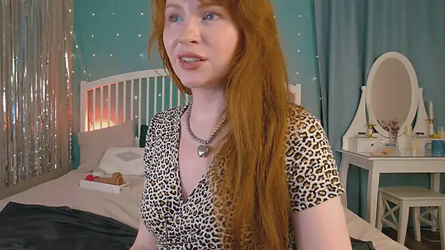Snapshot of GingerArin chatting on June 2026 02:33:01 PM GingerArin online show from June 2026 02:33:01 PM