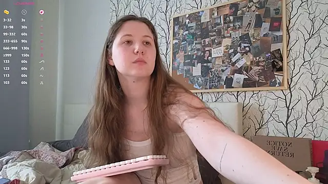 Snapshot of Elizavetta_Miller chatting on June 2026 03:14:02 PM Elizavetta Miller online show from June 2026 03:14:02 PM