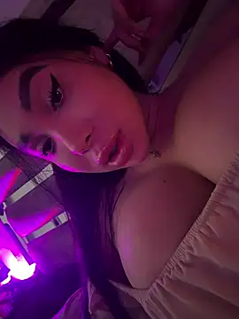 Dahiana white online show from February 2026 10:47:01 PM