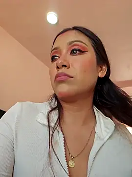 DORYY online show from April 2026 04:39:01 PM