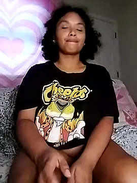 Snapshot of TasteeKitty chatting on October 2025 06:08:02 PM TasteeKitty online show from October 2025 06:08:02 PM