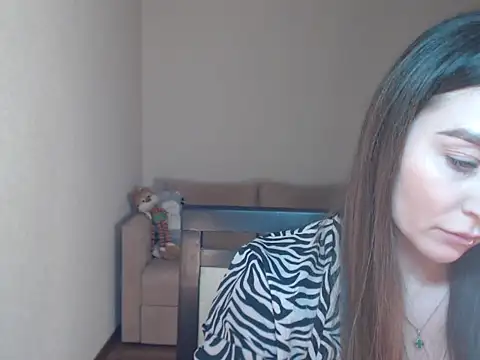 Snapshot of marishaarimova chatting on November 2025 07:52:02 PM marishaarimova online show from November 2025 07:52:02 PM