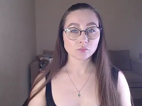 Snapshot of marishaarimova chatting on November 2025 04:01:02 AM marishaarimova online show from November 2025 04:01:02 AM