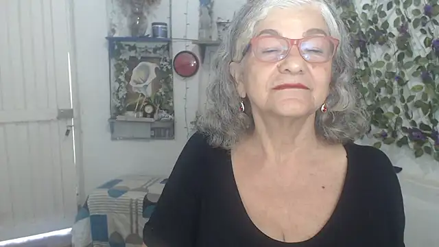 FunnyGrandma online show from March 2026 03:16:02 PM