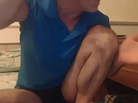 yvesstorm1 online show from December 2024 08:58:02 PM