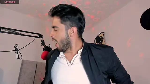 aydan hw online show from March 2025 09:09:02 PM